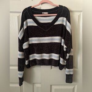 SO V-Neck Sweater - Dark gray, baby blue and White Stripes XXL